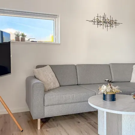 Holiday home 3 Bedroom Cozy In Ejstrupholm *
