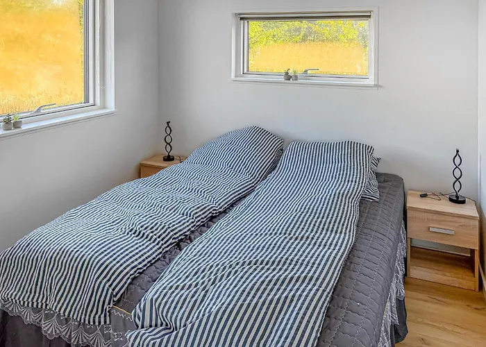 Semesterbostad 3 Bedroom Cozy In Ejstrupholm